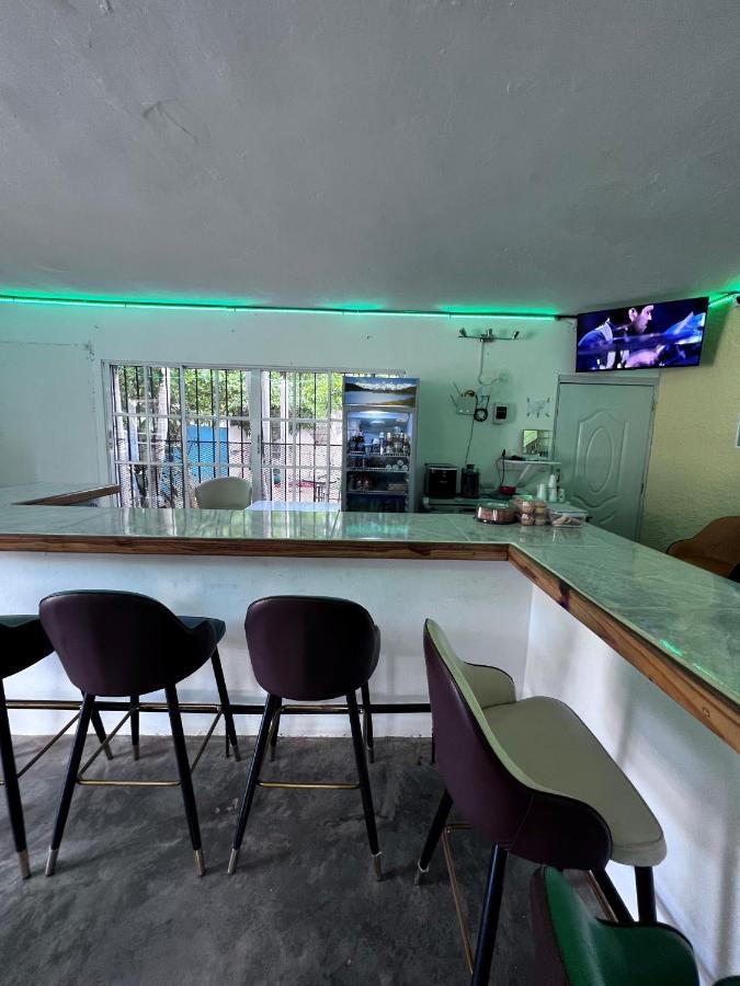 Sunrise Internet Cafe And Hotel Las Terrenas Εξωτερικό φωτογραφία