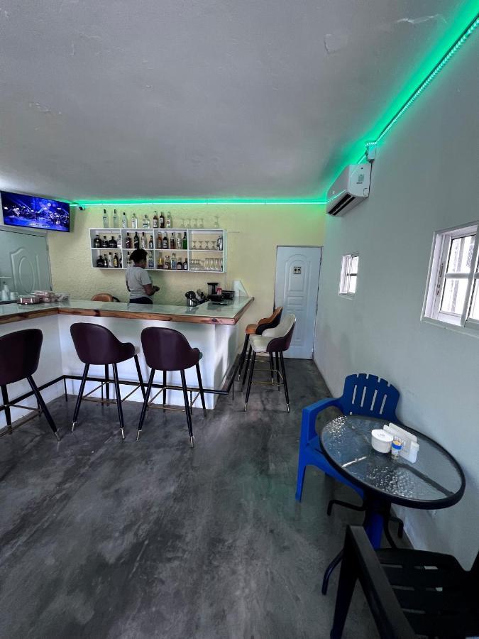 Sunrise Internet Cafe And Hotel Las Terrenas Εξωτερικό φωτογραφία